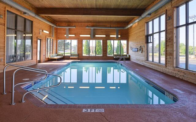 Comfort Inn & Suites Toledo North