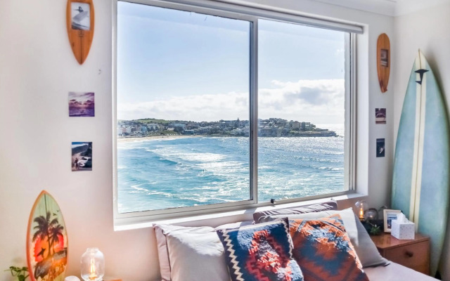 Bondi Cloud Surf House at Sydney Dreams Serviced Apartments