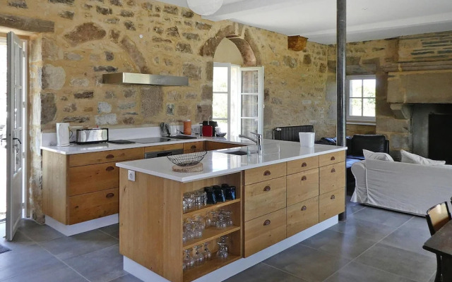 Country House Near Terenez Bay and Beaches