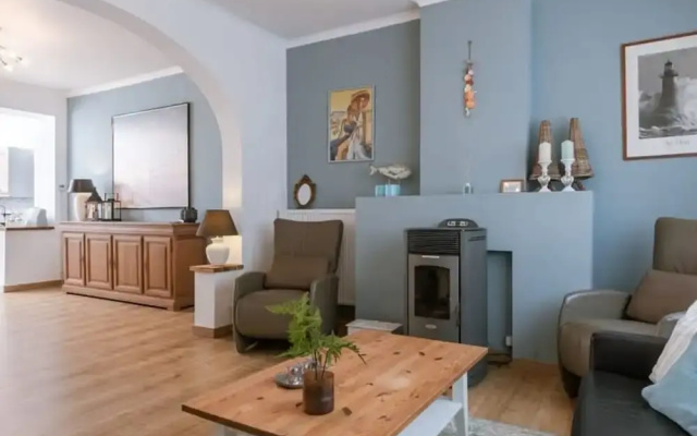 Spacious Apartment With Terrace in Ostend