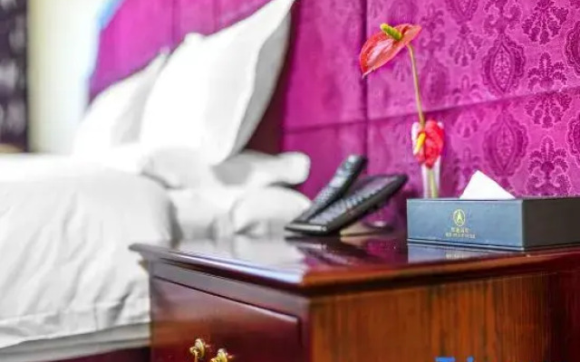 Yourong Hotel (Harbin Convention and Exhibition Center Longta Branch)