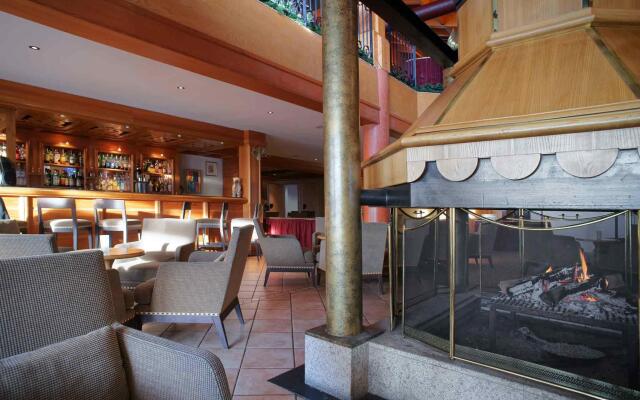 Altezza Arc 1800 Hotel & Spa