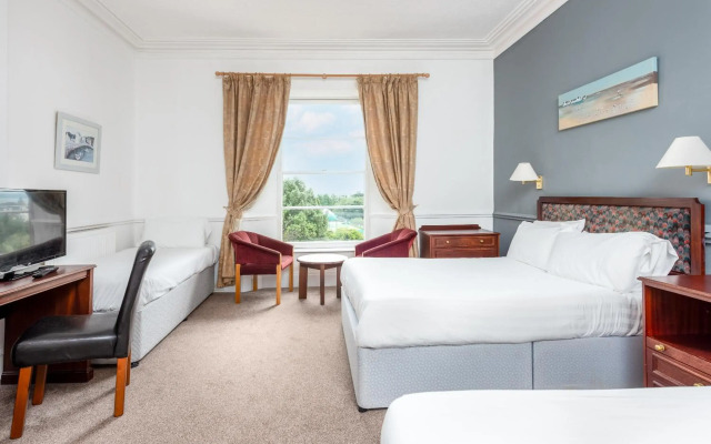 Abbey Lawn Hotel