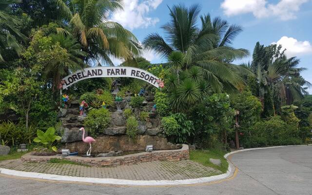 Loreland Farm Resort