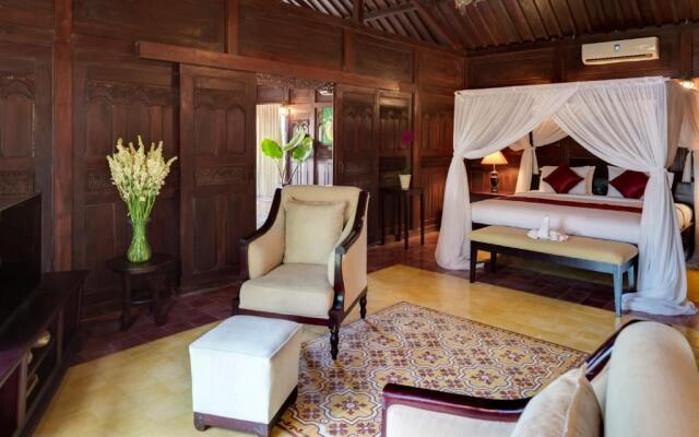 Diamond Beach Villa Lombok
