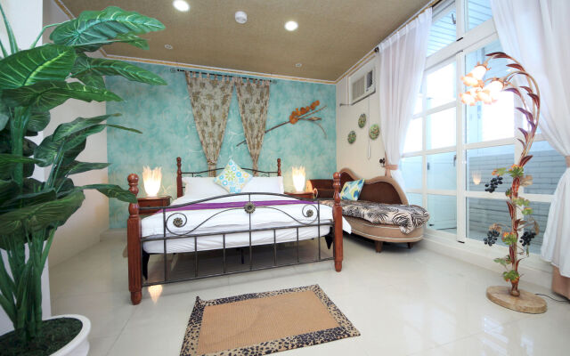 Avica B&B