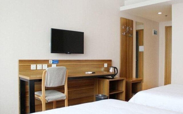 Eaka 365 Hotel North Tianshan Road Branch