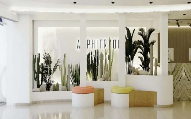 Amphitryon City Hotel