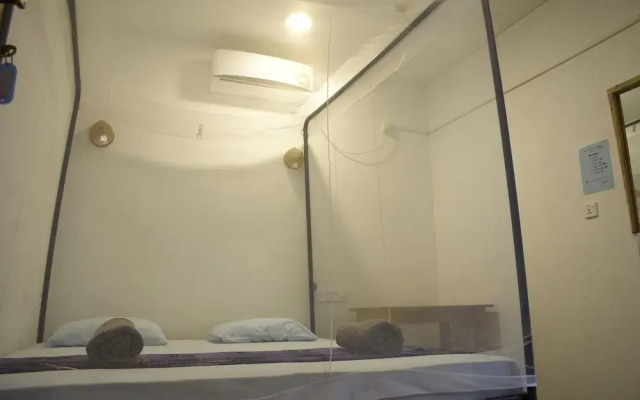 Eagle Resort Arugambay