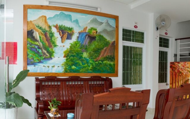 Dong Hai Hotel