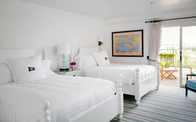 Faraway Sag Harbor