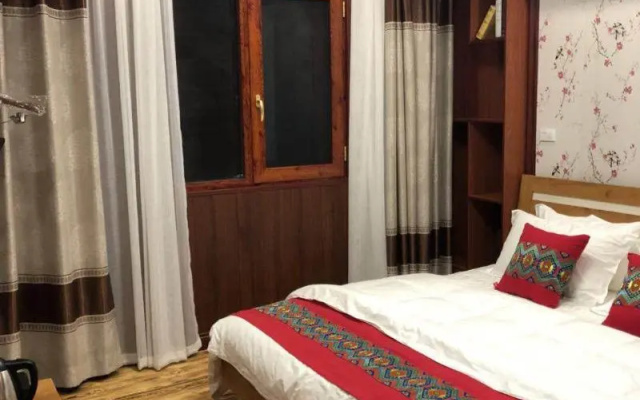 Li Sen Hotel Resort – Guest Rooms – Enshi Prefecture