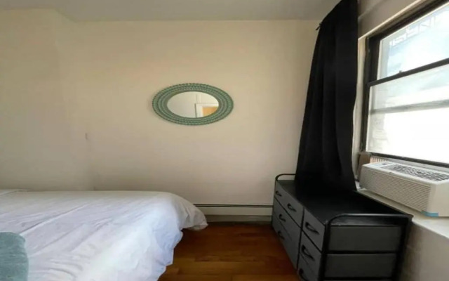 Hell's Kitchen 1 BR Apt. (8416)