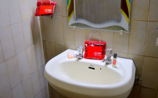 OYO 2569 Hotel Paradise