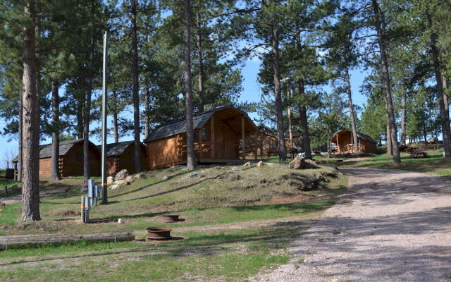 Custer Crazy Horse Campground