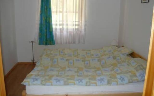 Marika Apartmanház