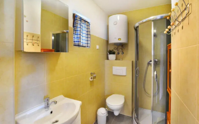 Comfortable, Two-story Holiday Homes, Bobolin