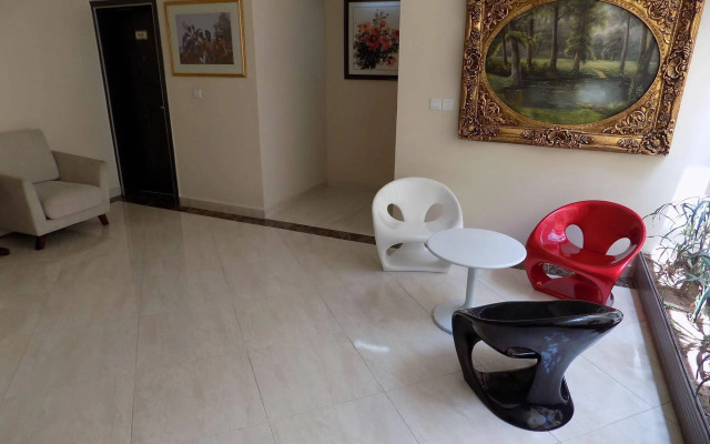 Caravel Suites