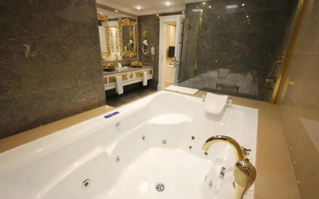 Grand Altuntaş Hotel