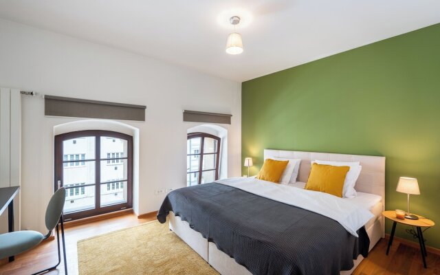 Four bedroom apartment in Prague