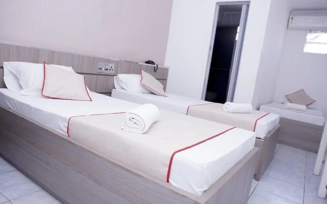 Hotel Golden Vilage Vila Maria