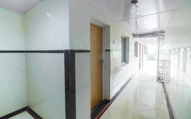 OYO 60824 Hotel Satkar