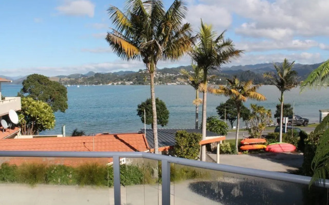 Paku Lodge Resort