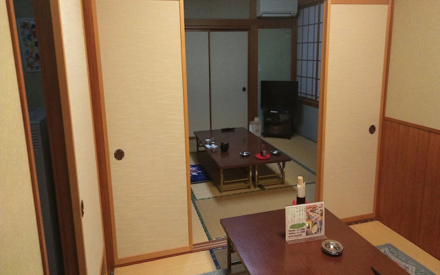 Ryosou Minato by OYO Rooms