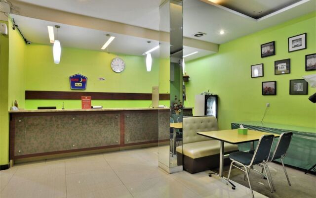 ZEN Rooms Batu Ceper Pecenongan