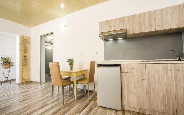 Lisabeth Studio Apartments
