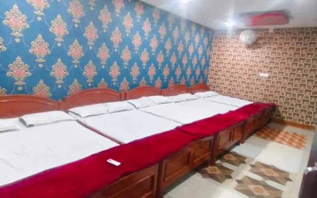 Oyo 91794 Hotel Parinay