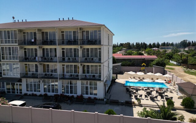 Sariya Hotel