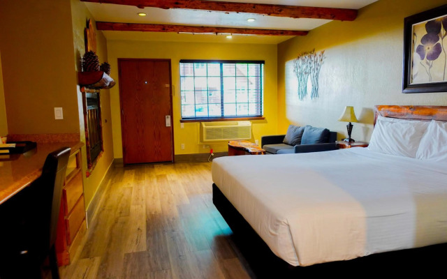 Sleepy Hollow Cabins and Hotel