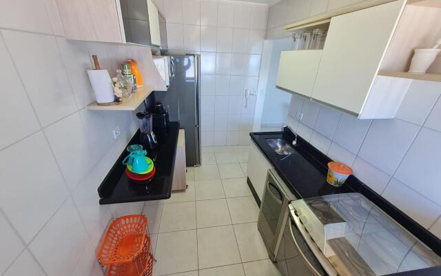 M083- Vista Mar 2 Quartos c/ Sacada Churrasqueira