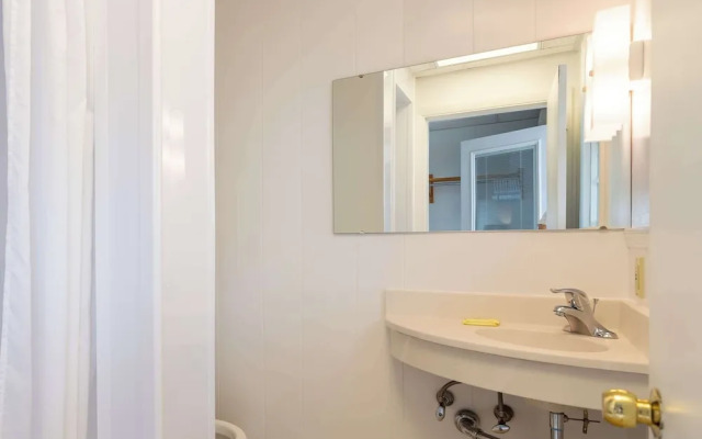 The Gull Oceanside Inn & Motel