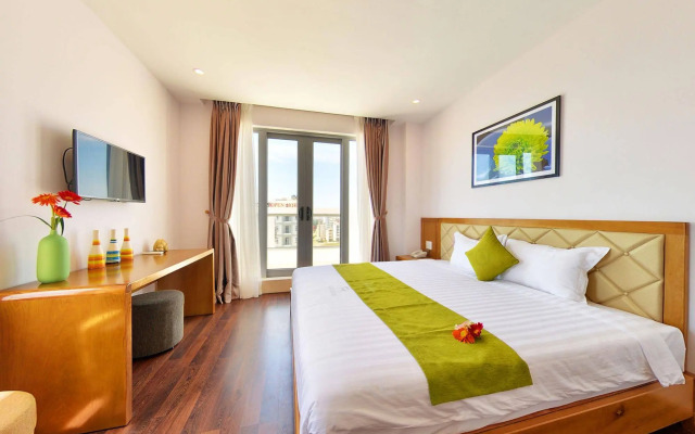 Richico Apartments And Hotel