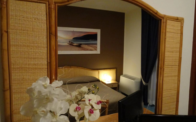 Hotel Desiree