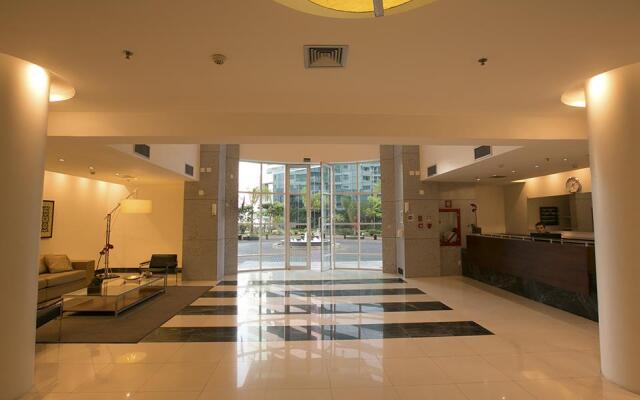 Biarritz Hplus Long Stay