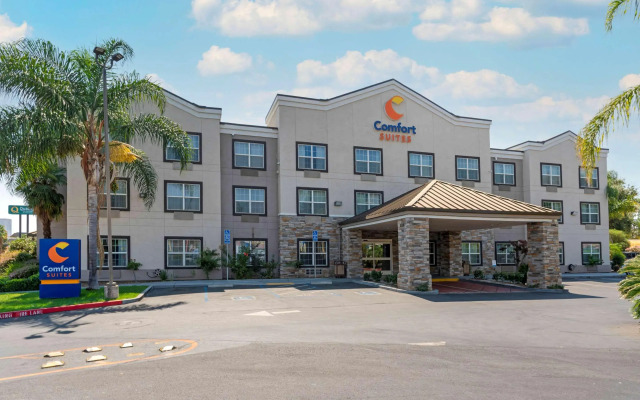 Comfort Suites Downtown Sacramento