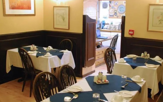 Denmore Guest House