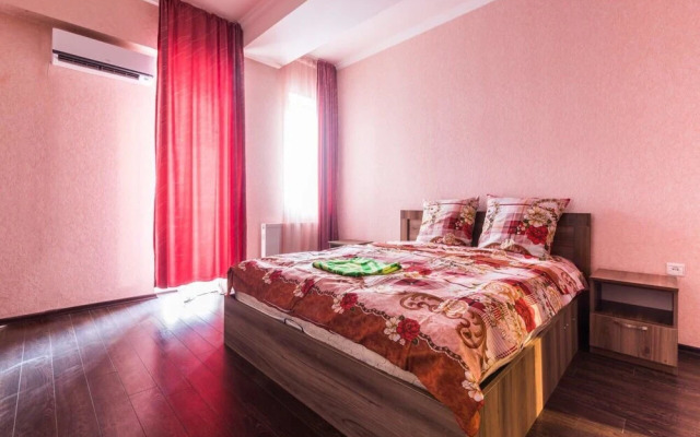 Apartment on Chikobava str.
