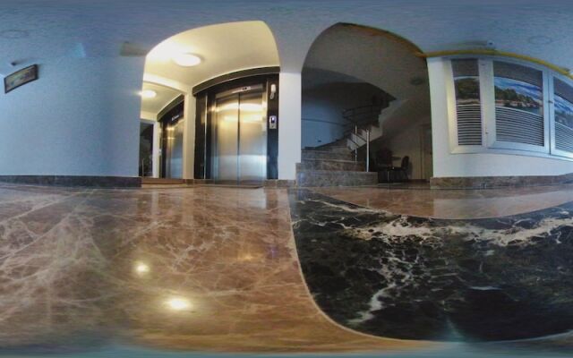 Bayrambey Residence