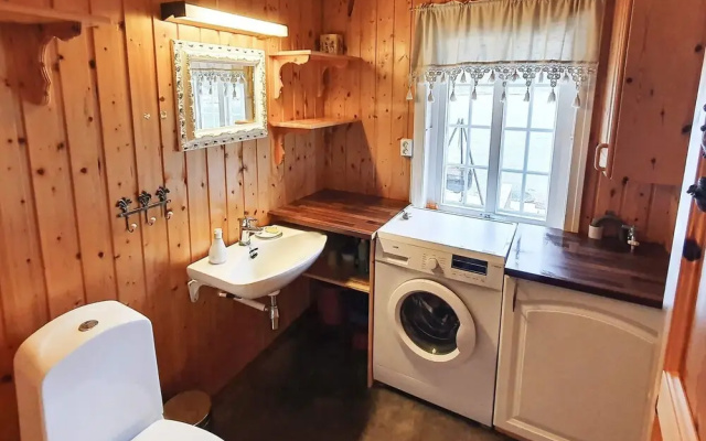 8 Person Holiday Home in Sundlandet