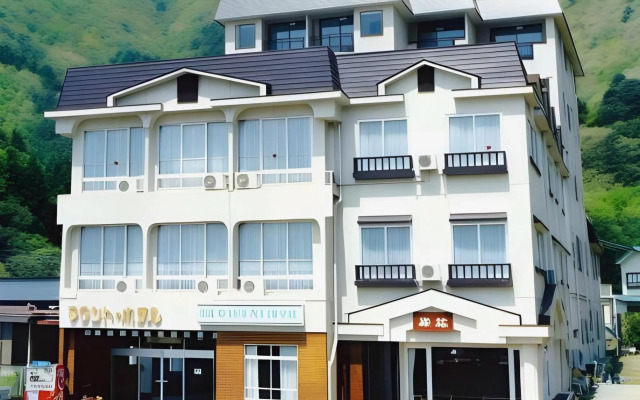Shoji Mount Hotel
