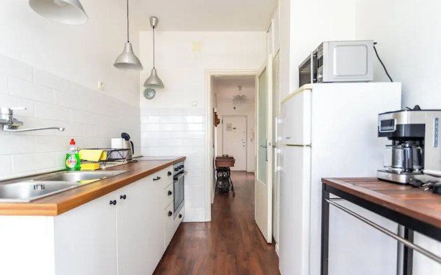 Comfortable apt With Great City and sea View