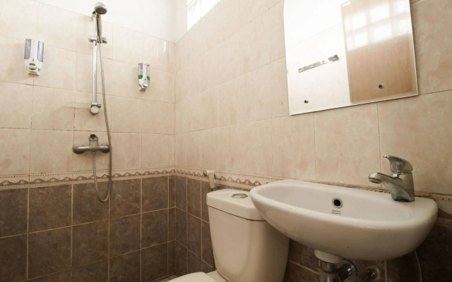 De Tropis Family Guest House