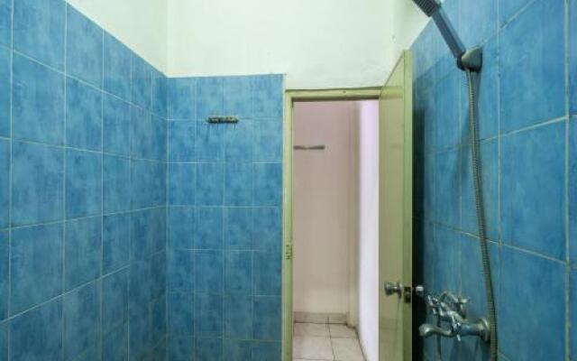 Hotel Danau Indah by OYO Rooms