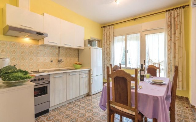 Awesome Home in Fazana With Wifi and 2 Bedrooms