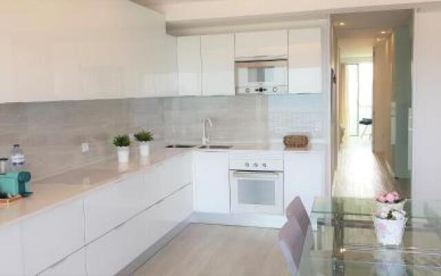 Avenida dos Banhos Apartment