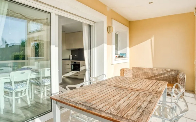 Belvilla by OYO Sa\"agara3 Beach Apartment